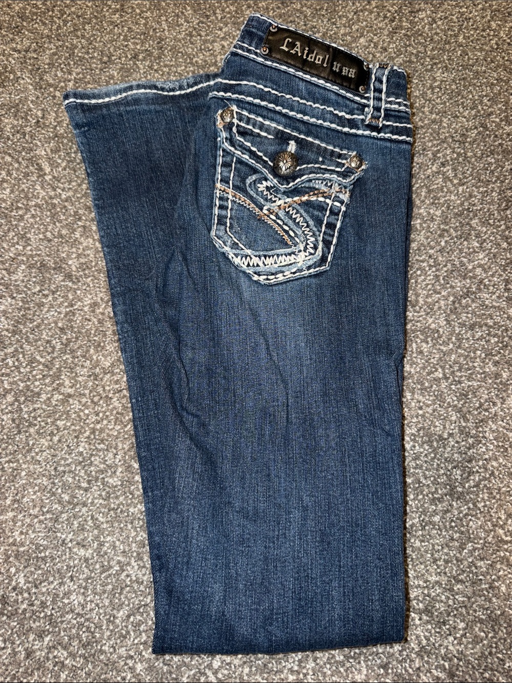 Y2K L.A. idol Women’s Dark Blue Bootcut Jeans with Embroidered Pockets size 3